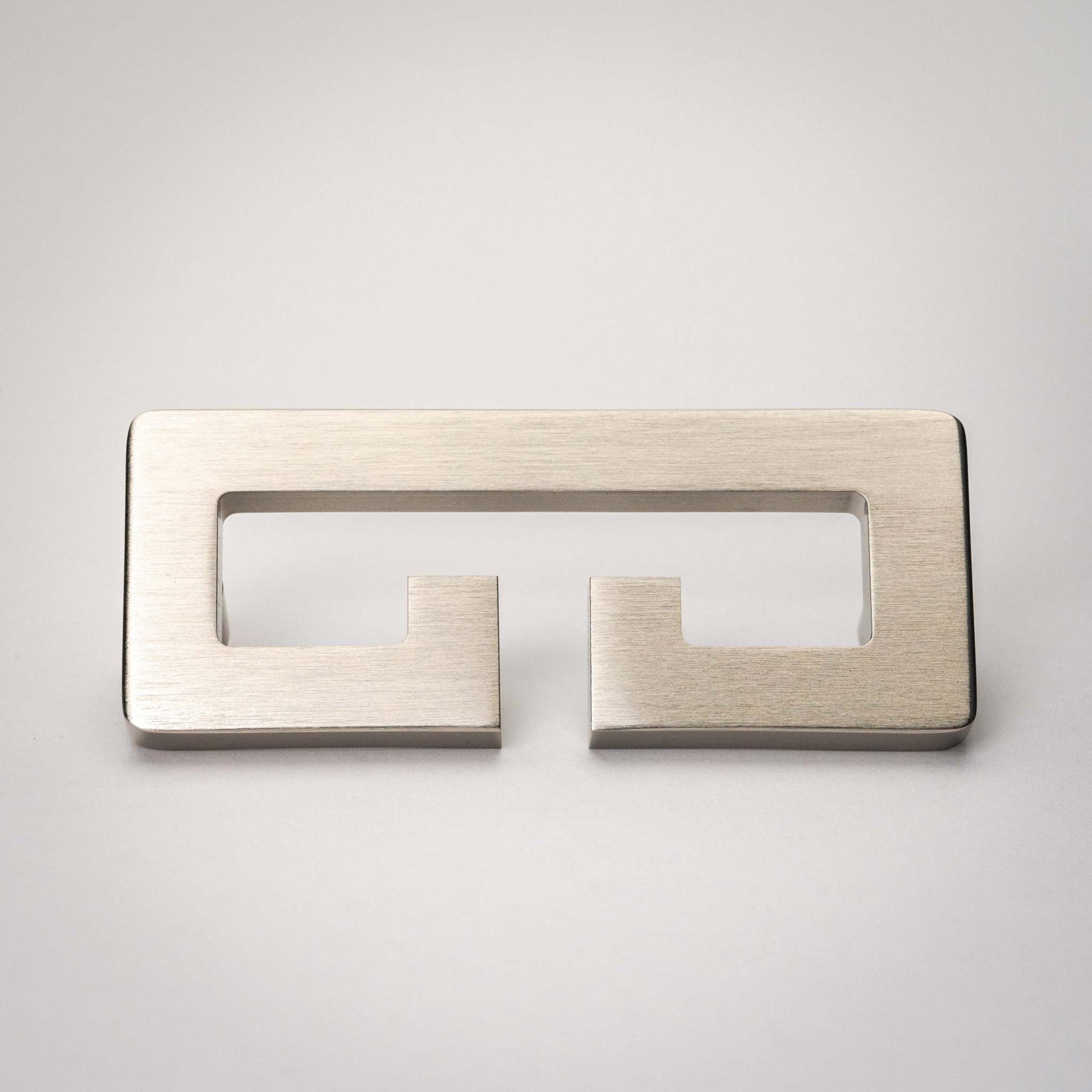 Chloe, Solid Brass Greek Key Pull
Chloe, our solid brass modern Greek Key pull is certainly an artful addition to the home. It's unique shape makes any door or cabinet look classy and chic. With ChpullChloe, Solid Brass Greek Key Pull