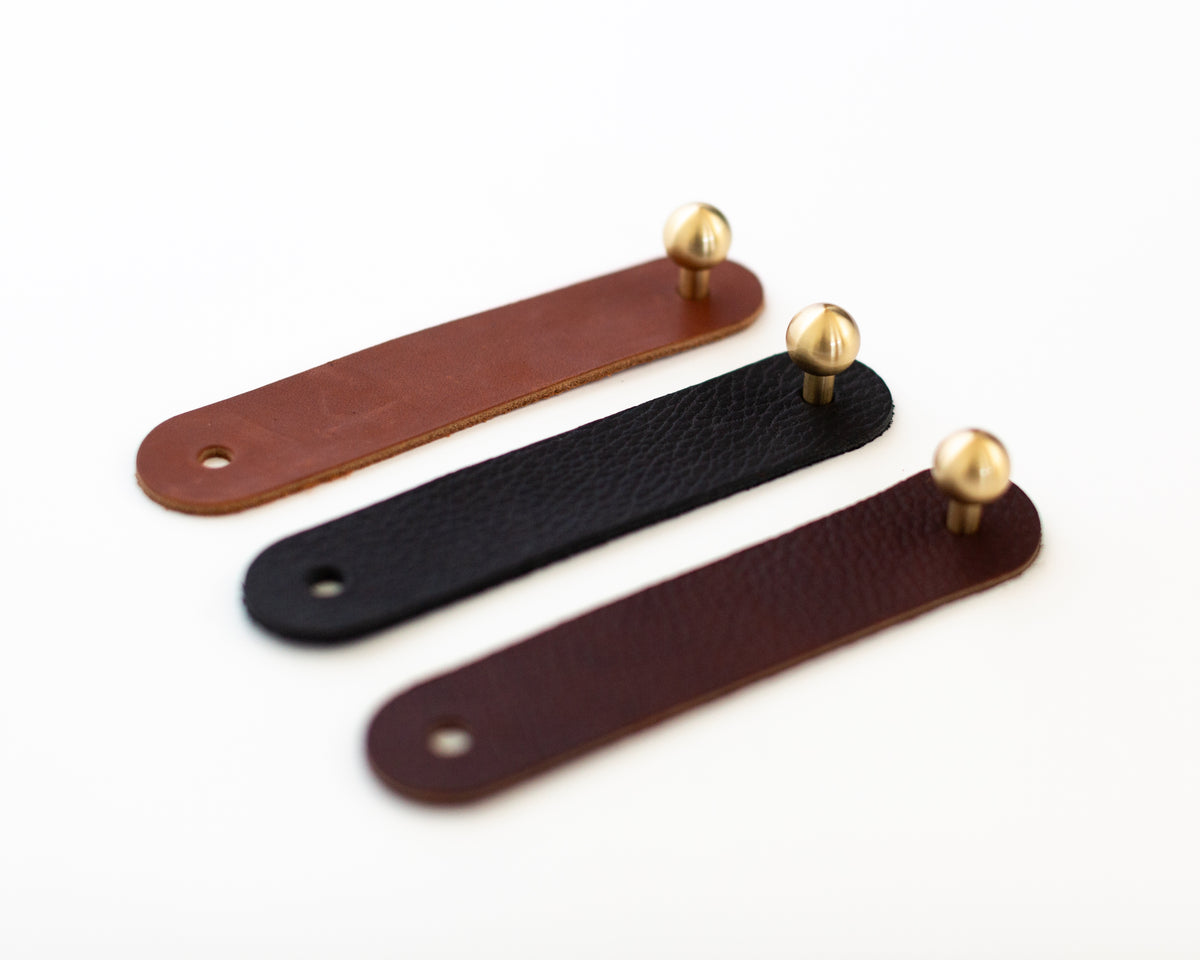 Ball Leather Pull, Polished Brass, studio product view