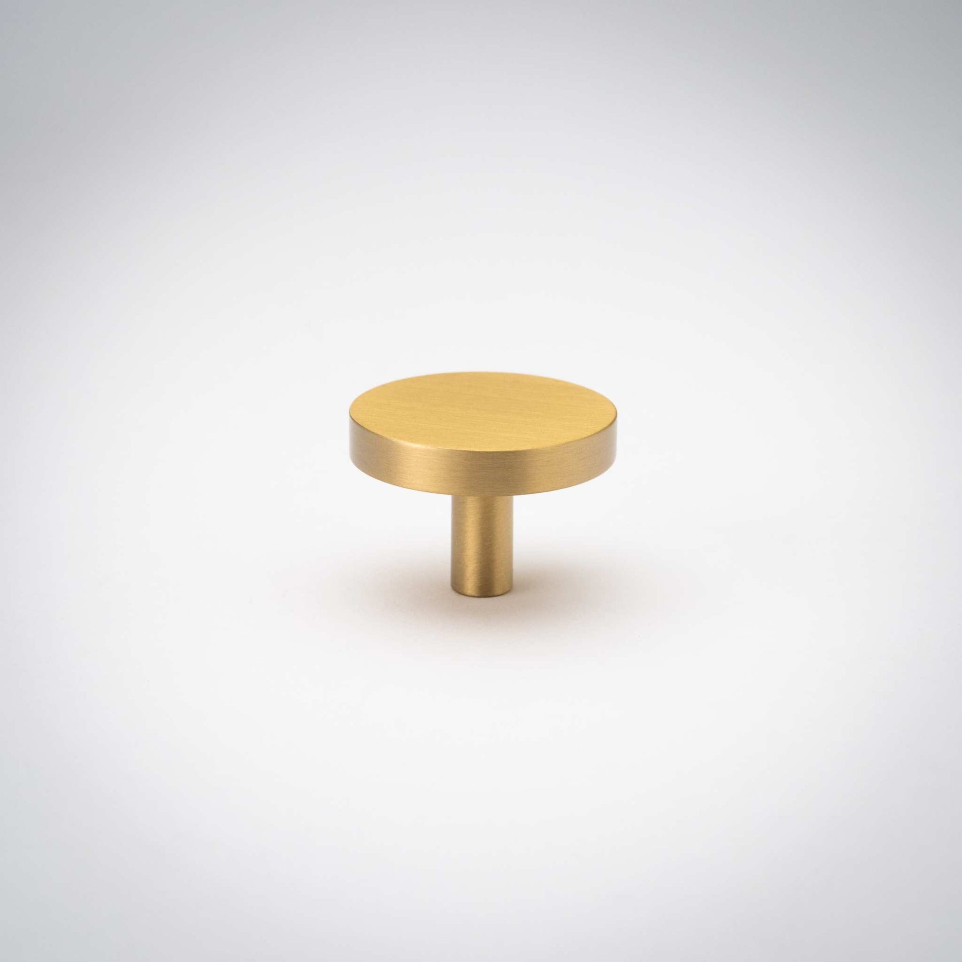 Rondelle, Solid Brass Cabinet Knobs
Our Rondelle Knob adds a touch of elegant simplicity to any contemporary or transitional space. The solid brass construction has an incredible weight in the hand,KnobRondelle, Solid Brass Cabinet Knobs
