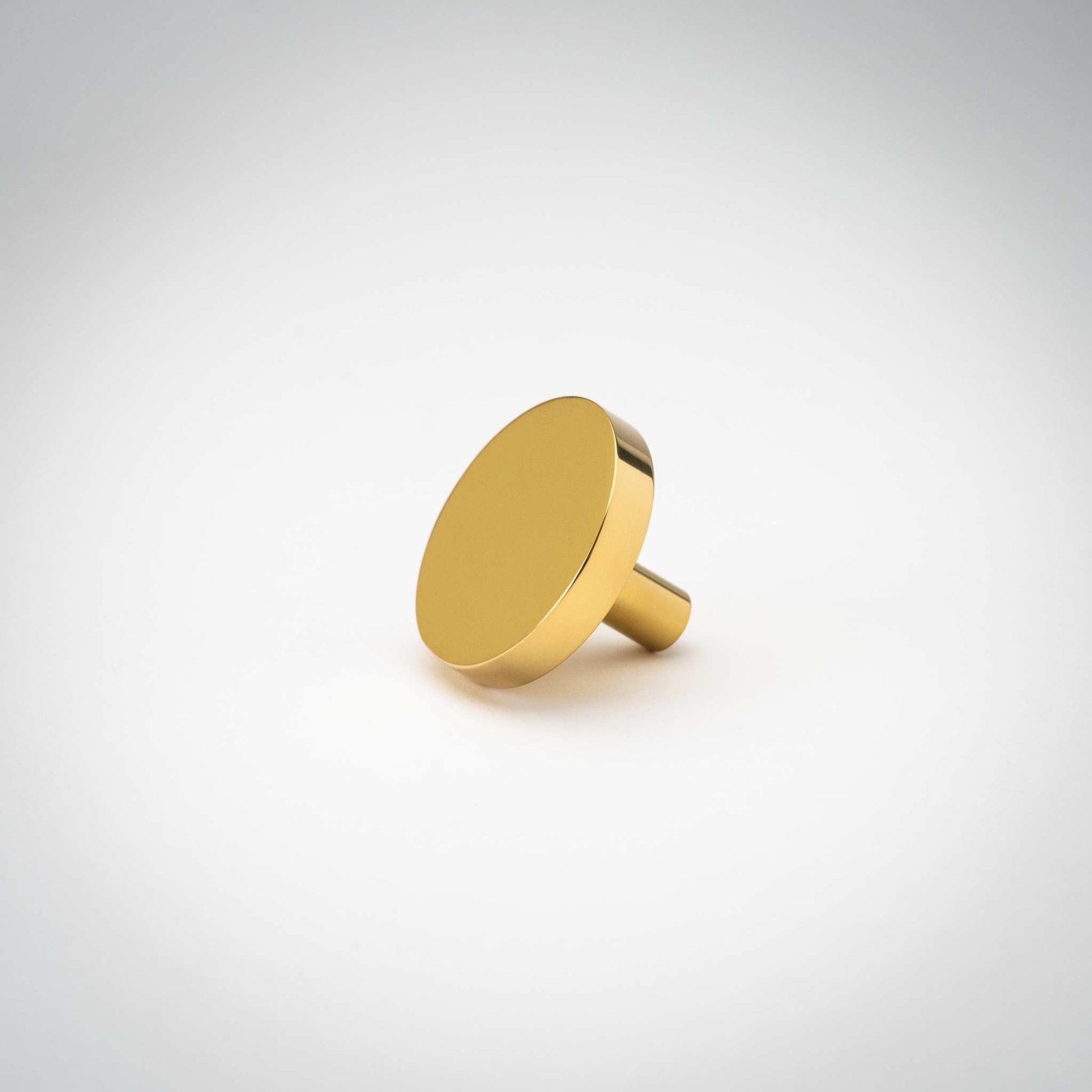 Rondelle, Solid Brass Cabinet Knobs
Our Rondelle Knob adds a touch of elegant simplicity to any contemporary or transitional space. The solid brass construction has an incredible weight in the hand,KnobRondelle, Solid Brass Cabinet Knobs