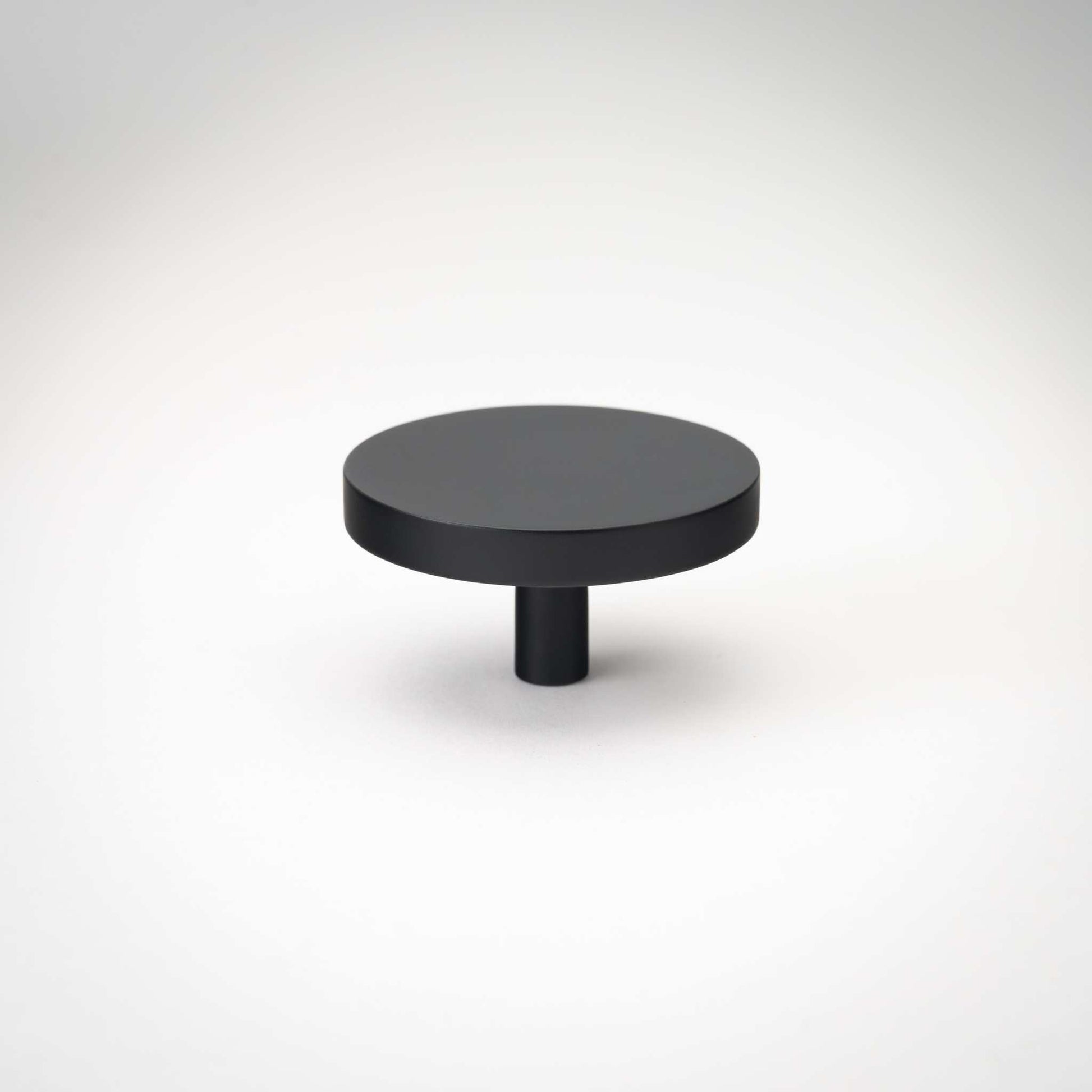 Rondelle, Solid Brass Cabinet Knobs
Our Rondelle Knob adds a touch of elegant simplicity to any contemporary or transitional space. The solid brass construction has an incredible weight in the hand,KnobRondelle, Solid Brass Cabinet Knobs