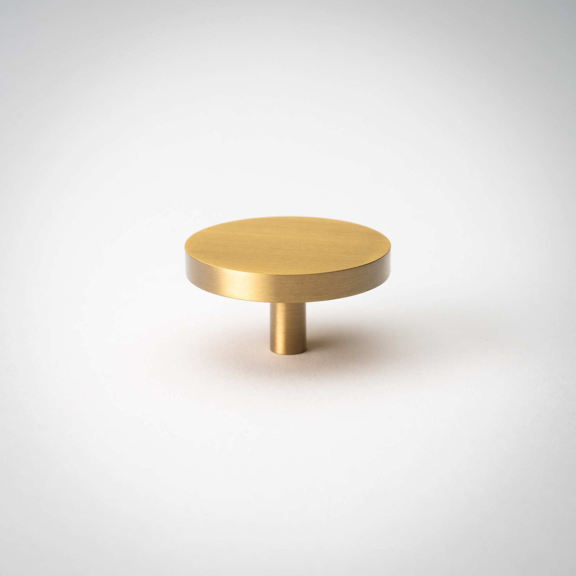 Rondelle, Solid Brass Cabinet Knobs
Our Rondelle Knob adds a touch of elegant simplicity to any contemporary or transitional space. The solid brass construction has an incredible weight in the hand,KnobRondelle, Solid Brass Cabinet Knobs