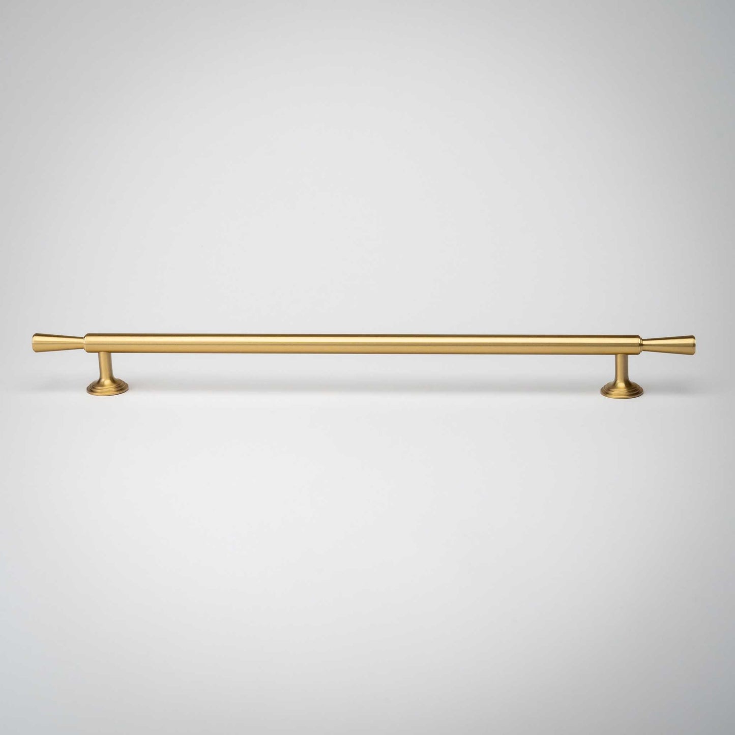 Tuxedo, Solid Brass Cabinet Pulls
Meet Tuxedo, our new deco-inspired cabinet knob. A sleek, classic design with a modern edge. Its beautiful "stacked" base and tapered ends add visual interest, repullTuxedo, Solid Brass Cabinet Pulls