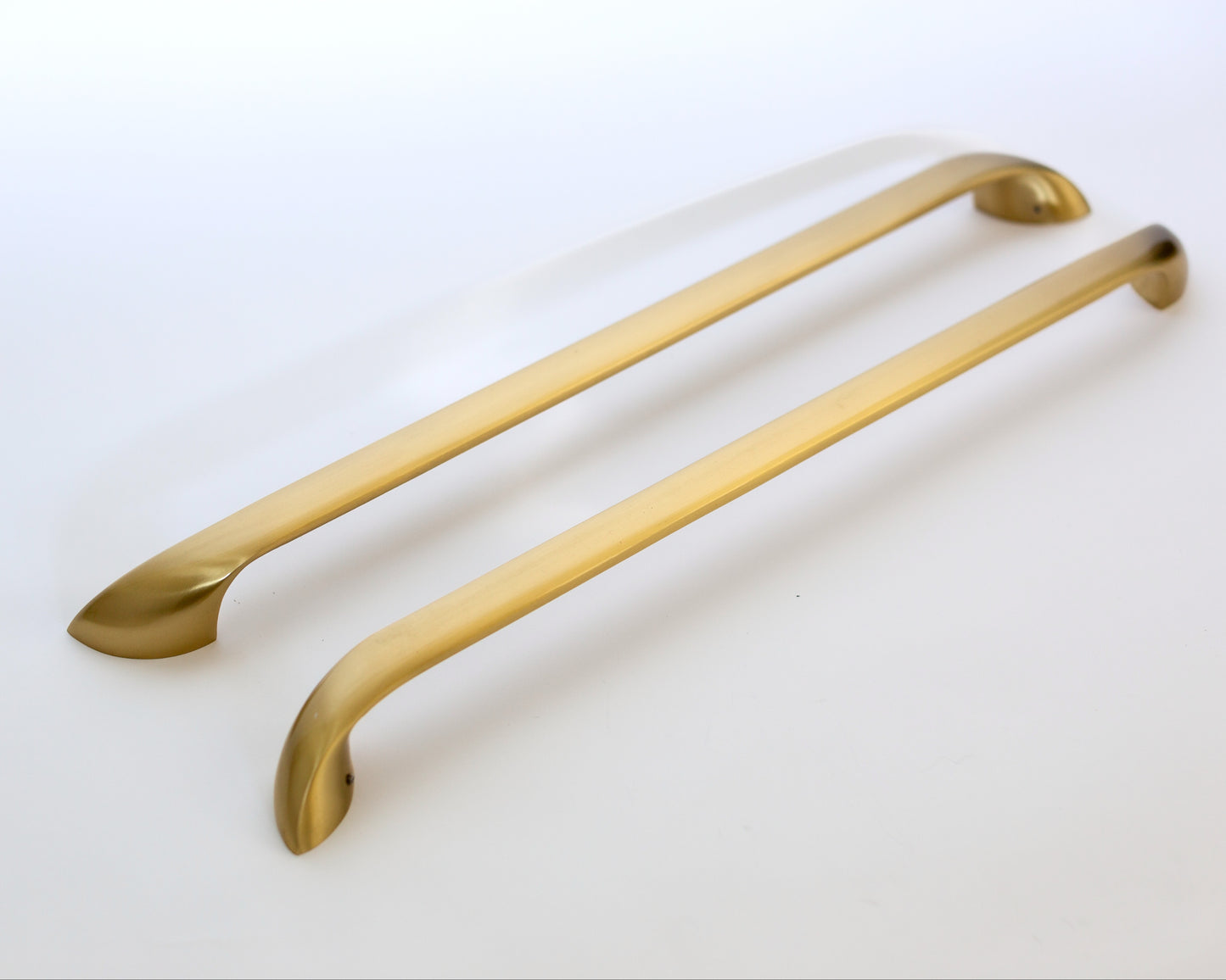 Twist, Solid Brass Appliance Pulls