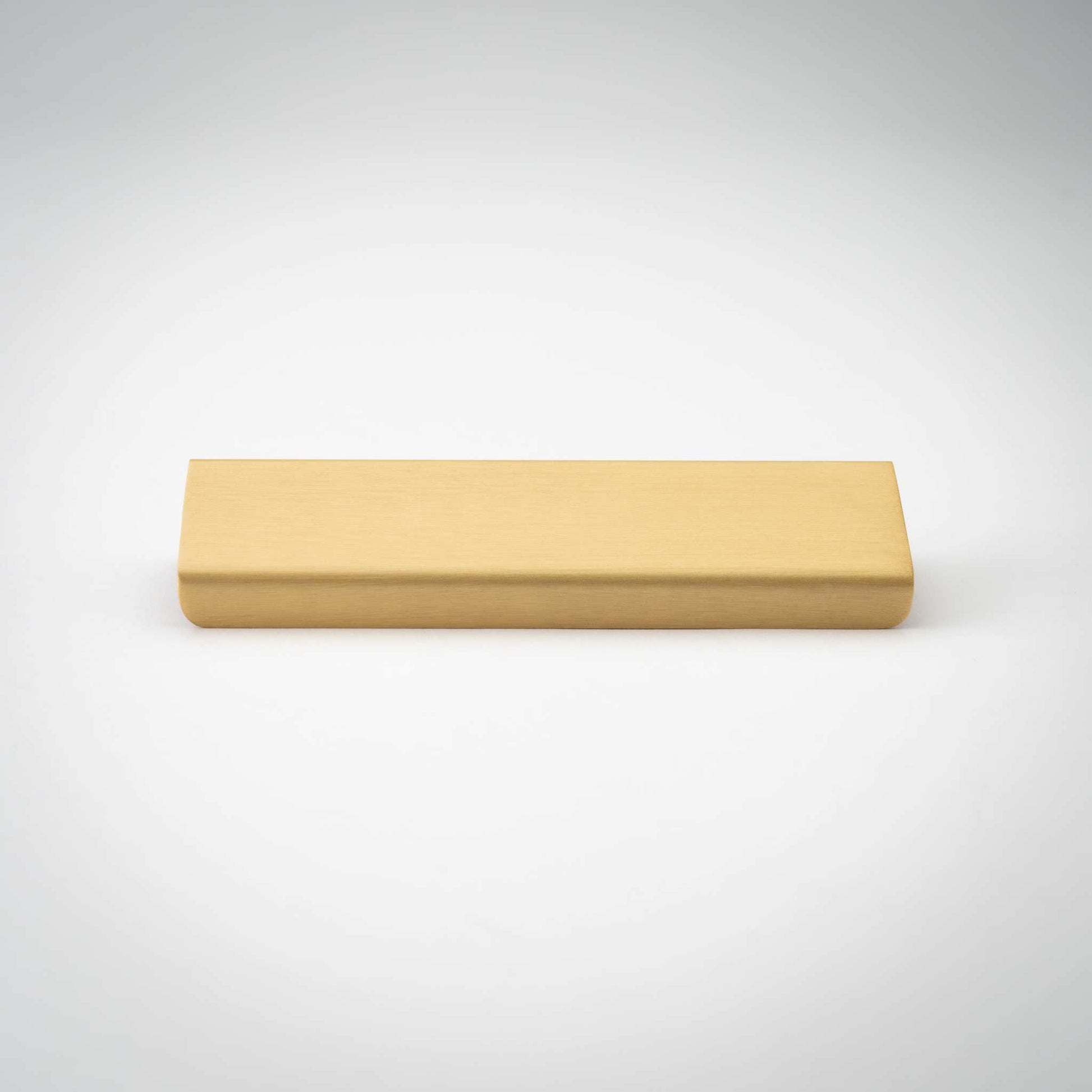 Verge, Solid Brass Edge Pulls
Meet our new line of Verge Edge Pulls.  Similar in weight and feel to our Grip Edge pull, but now available at more accessible price. The solid and heavy brass copullVerge, Solid Brass Edge Pulls