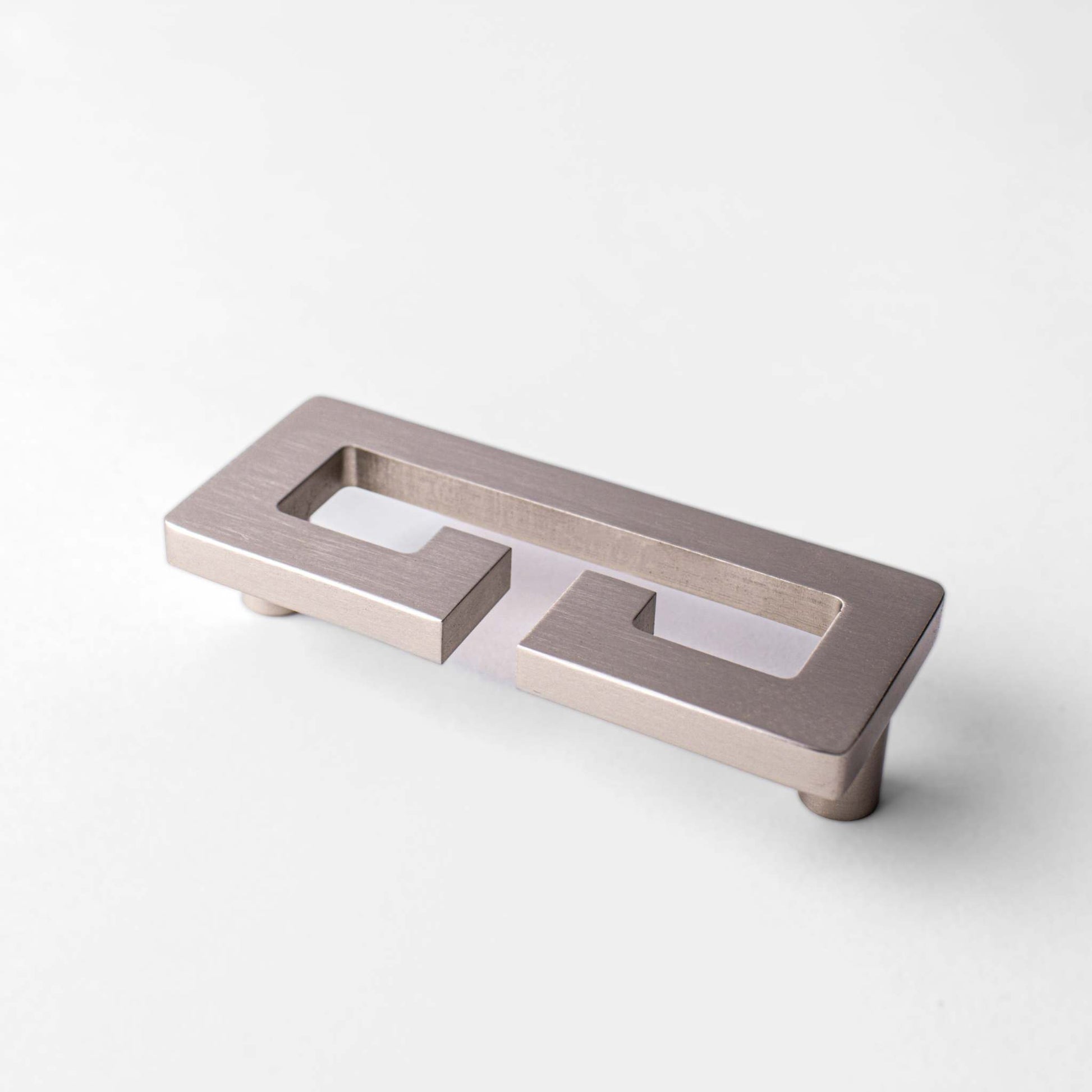 Chloe, Solid Brass Greek Key Pull
Chloe, our solid brass modern Greek Key pull is certainly an artful addition to the home. It's unique shape makes any door or cabinet look classy and chic. With ChpullChloe, Solid Brass Greek Key Pull