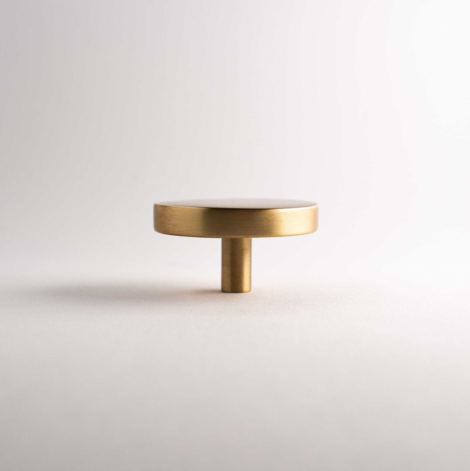 Rondelle, Solid Brass Cabinet Knobs
Our Rondelle Knob adds a touch of elegant simplicity to any contemporary or transitional space. The solid brass construction has an incredible weight in the hand,KnobRondelle, Solid Brass Cabinet Knobs