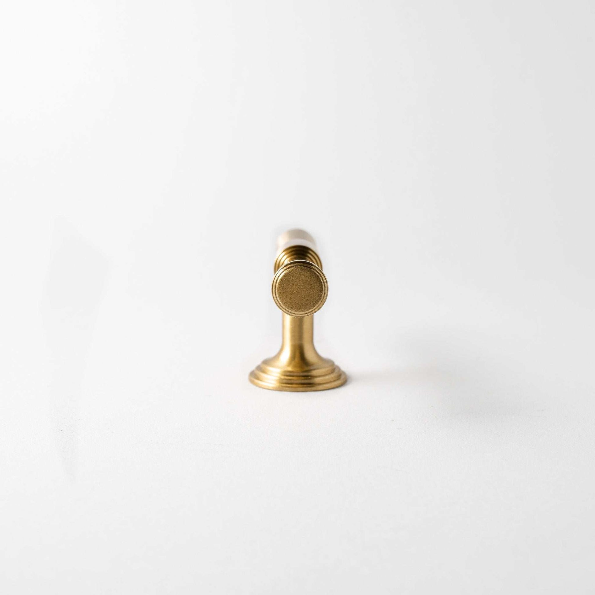 Tuxedo Knob, Solid Brass Cabinet Knob
Meet Tuxedo, our new deco-inspired cabinet knob. A sleek, classic design with a modern edge. Its beautiful "stacked" base and tapered ends add visual interest, reKnobTuxedo Knob, Solid Brass Cabinet Knob