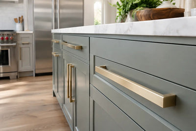 Oversized Pull Trends Shaping Modern Cabinetry