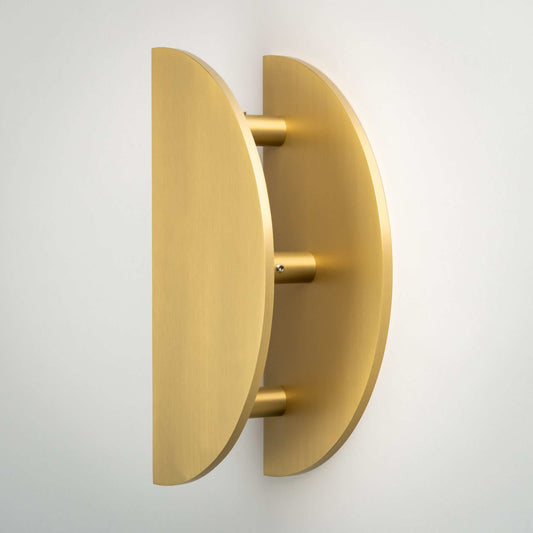 Demi Lune door handles showing the gap behind the grip
