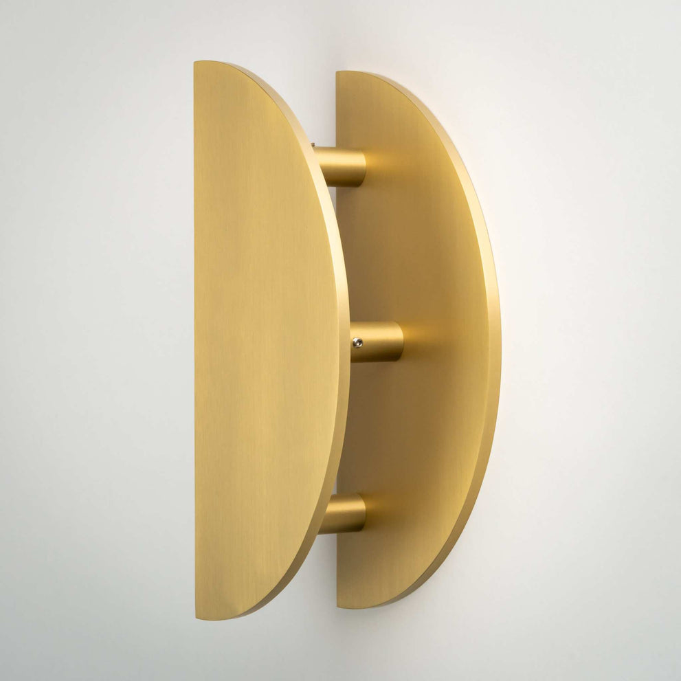 Demi Lune door handles showing the gap behind the grip