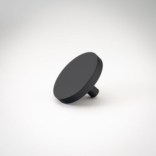 Rondelle cabinet knob in Matte Black