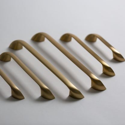 Twist, Solid Brass Cabinet Pulls