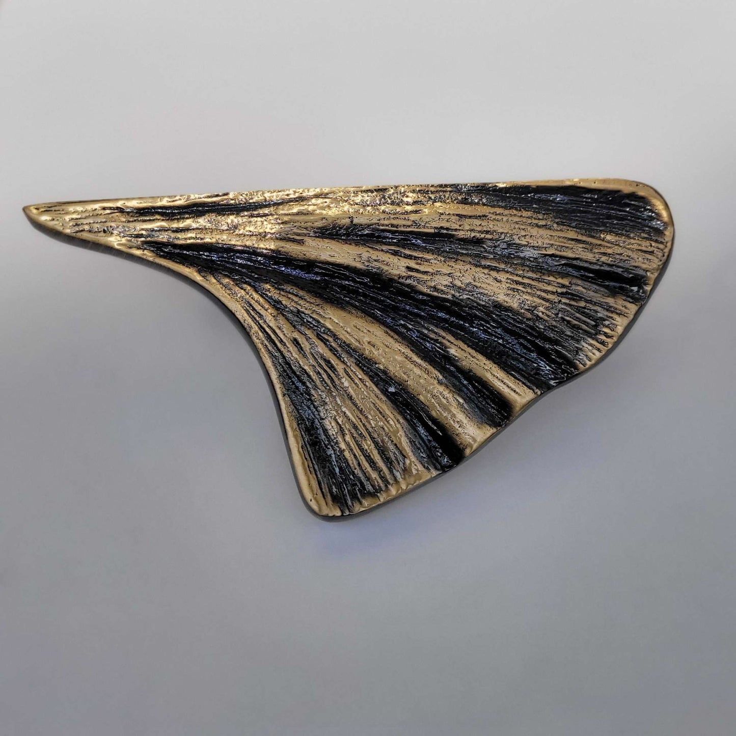 Gingko, Solid Brass Door Pulls Inspired by the timeliness of nature, Gingko is wispy, yet substantial. Gingko is so versatile, it can be installed side-by-side as a pair on cabinets, horizontally Door HandlesGingko, Solid Brass Large Pulls