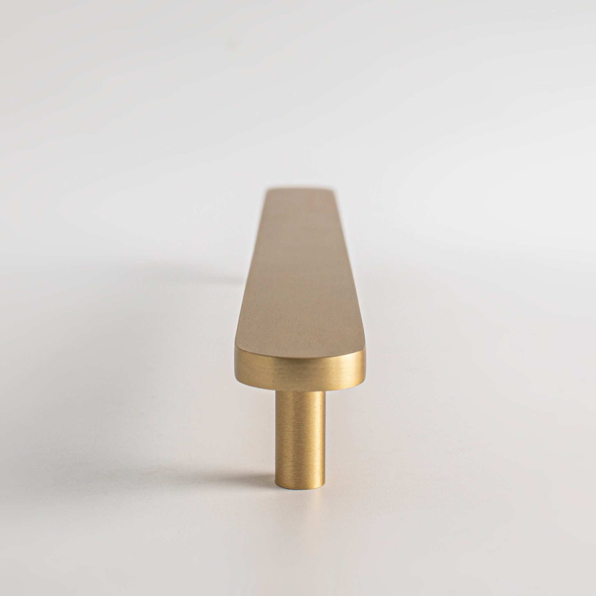 Bold, Knurled Matte Black and Brushed Brass Cabinet Pull, Solid Brass, 26  1/2 – Inspire Hardware