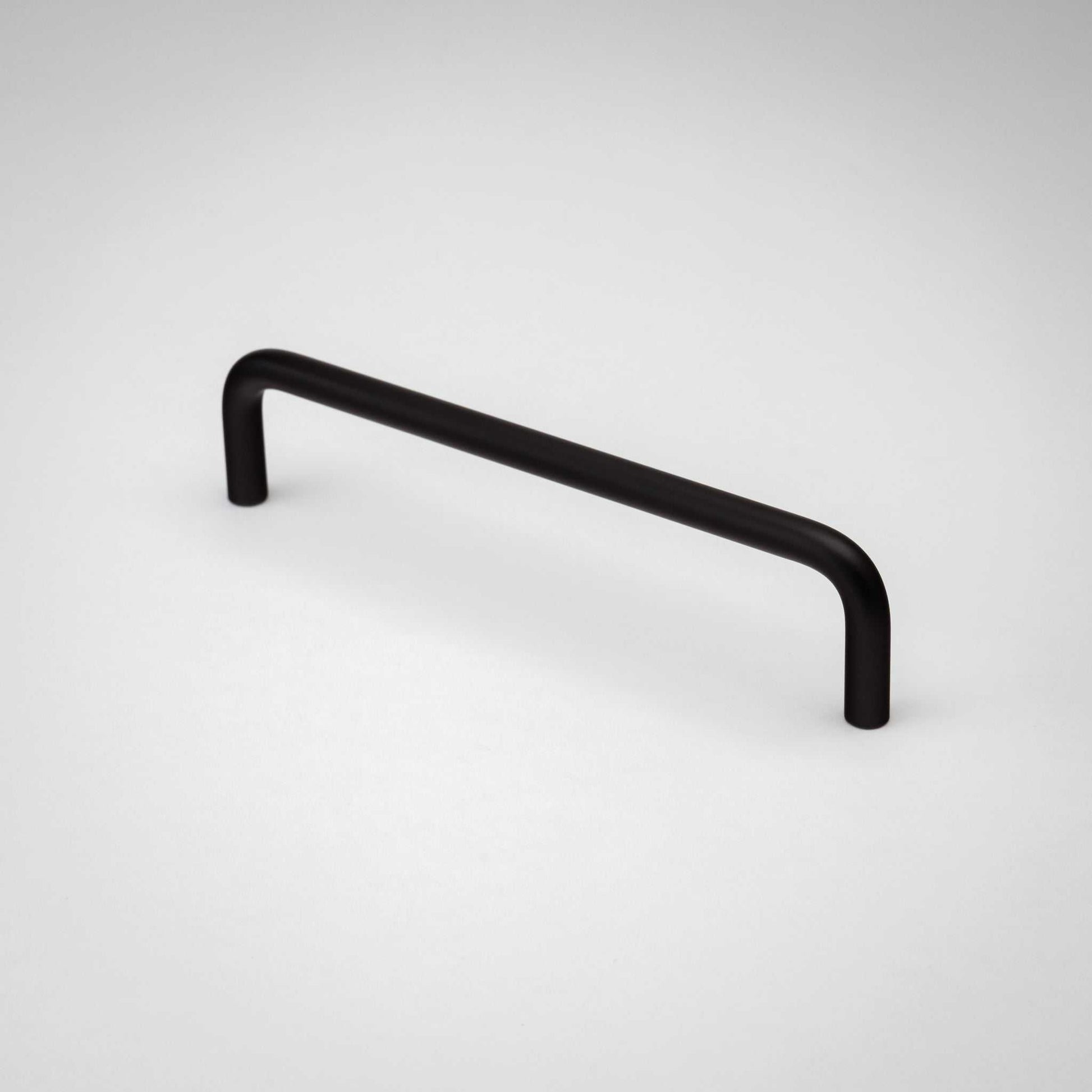5" Arch in matte black finish