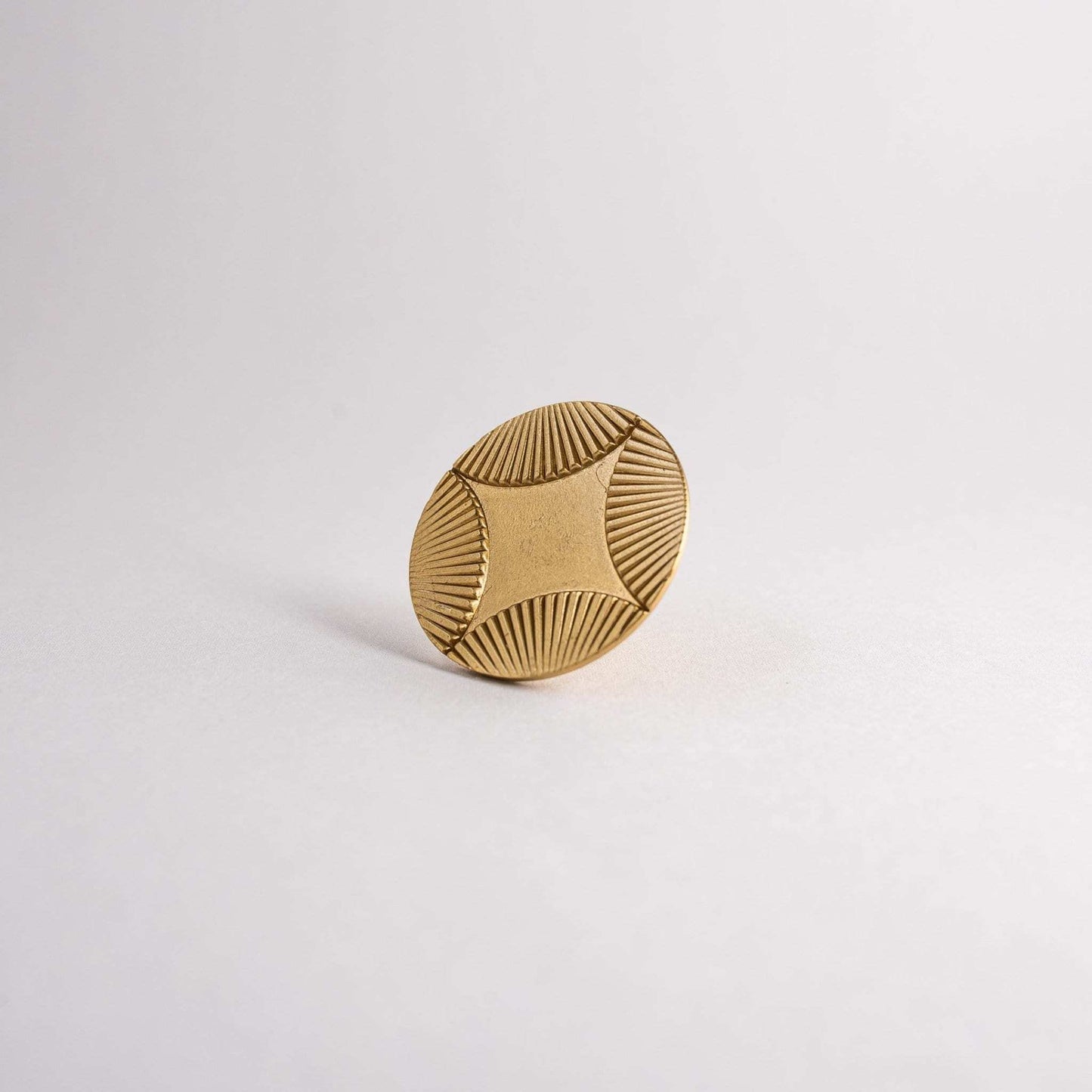 Star, Solid Brass Cabinet Knob


Our Star Knob is a distinctive take on the traditional cabinet knob. A perfect design to adorn transitional cabinet doors and drawers.



This product is not avaiKnobStar, Solid Brass Cabinet Knob